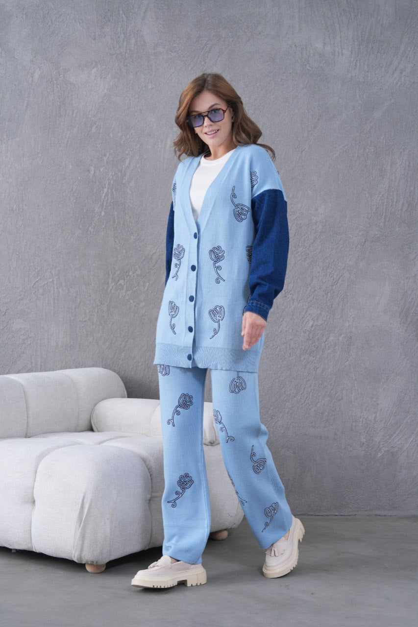 🌸 Çiçek Desenli Triko Takım