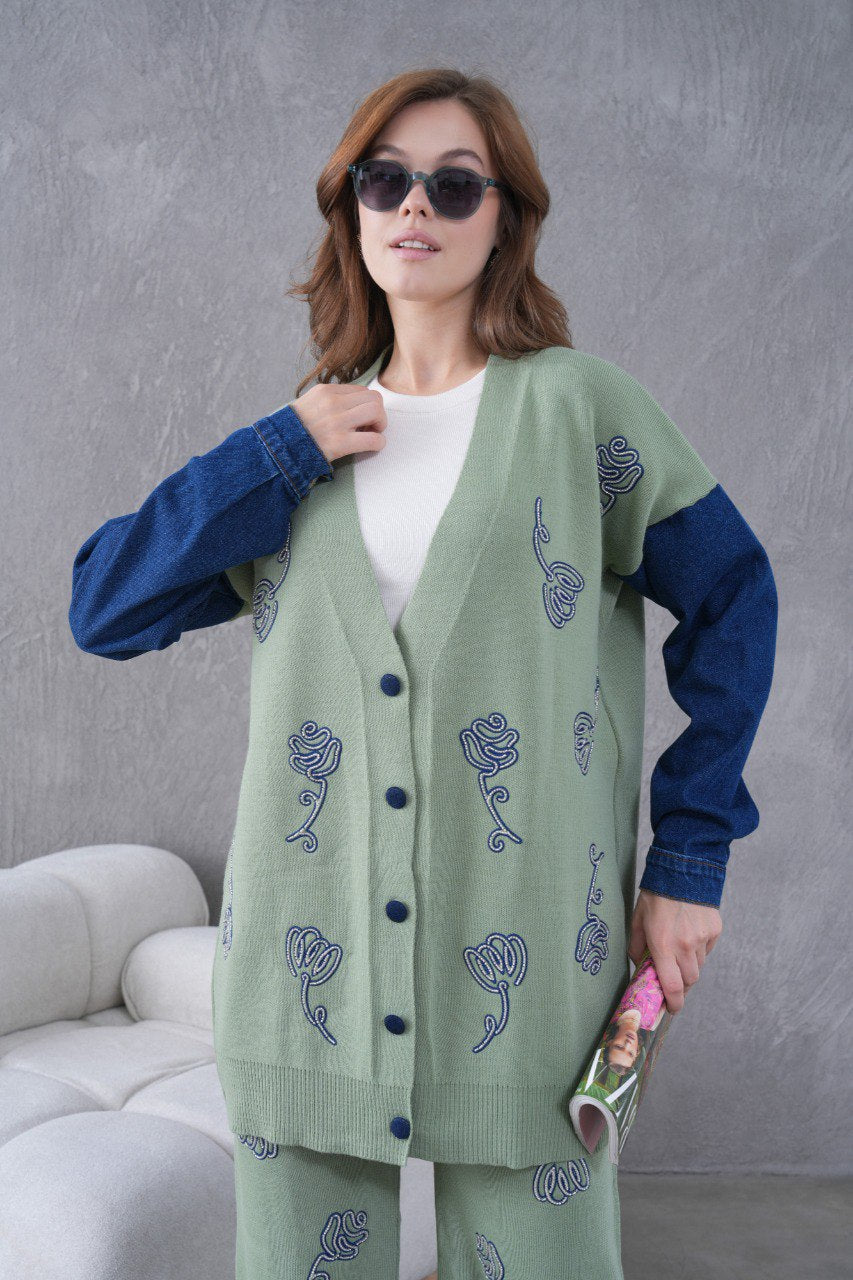 🌸 Çiçek Desenli Triko Takım