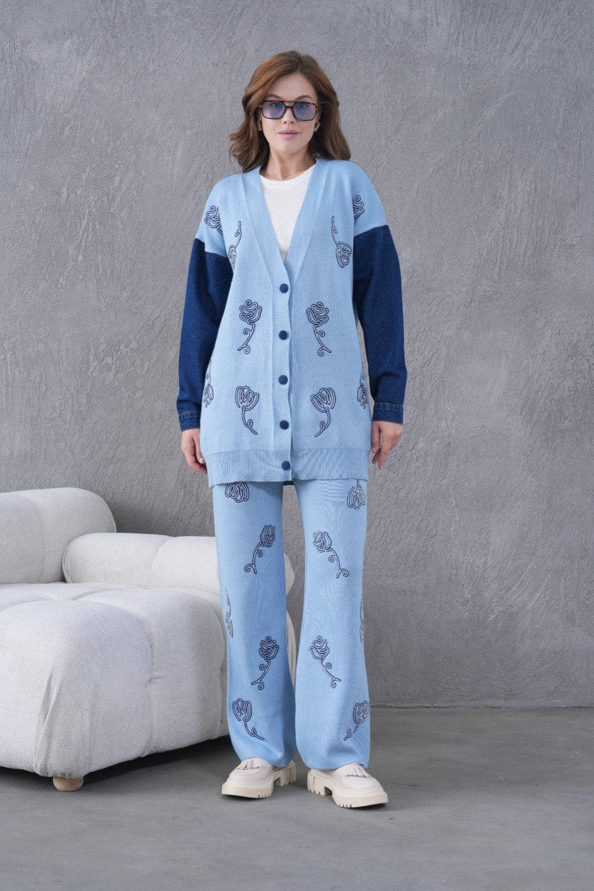 🌸 Çiçek Desenli Triko Takım